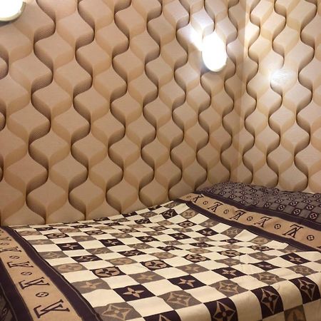 Comfortable Apartment Near Metro Jarkov Exterior foto