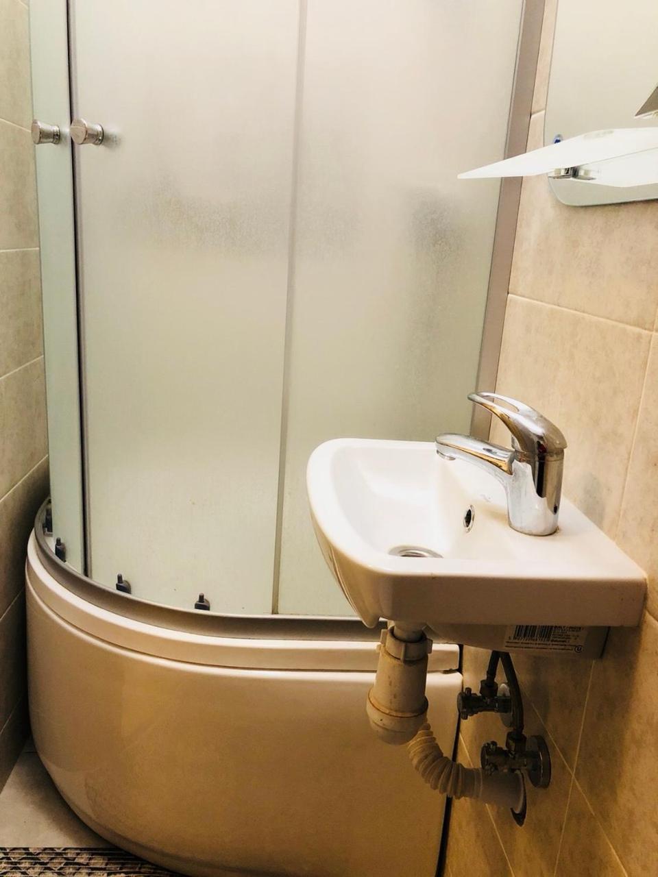 Comfortable Apartment Near Metro Jarkov Exterior foto